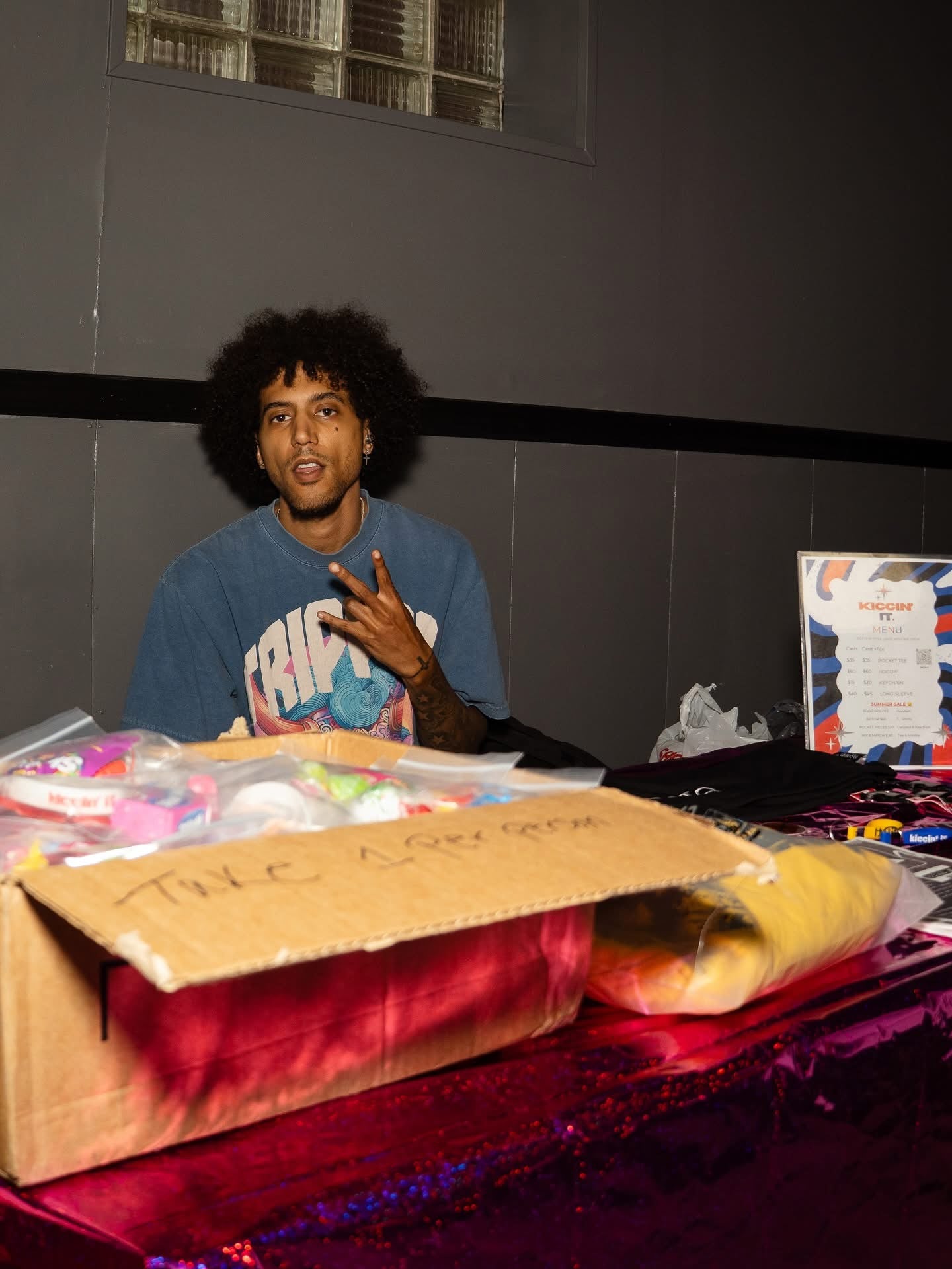 Pittsburgh Fashion War Vending Event